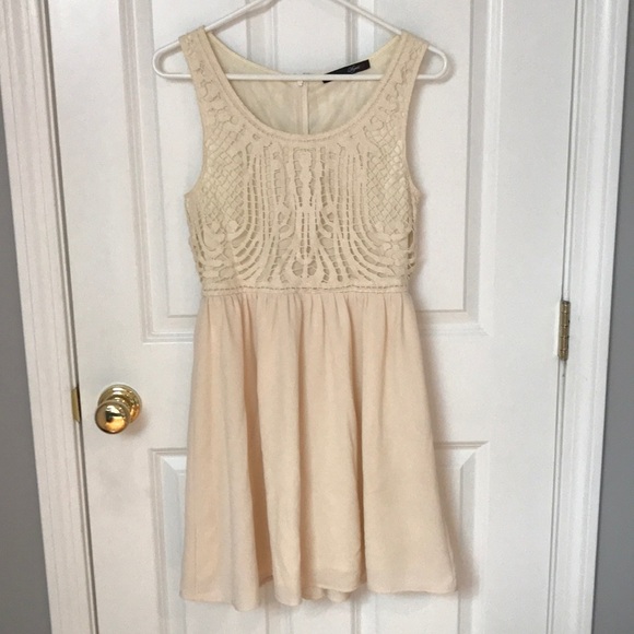 Knee-length dress - Picture 1 of 2